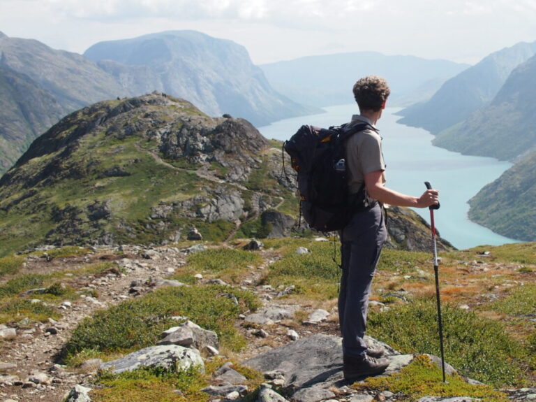 Lies Ledegen op trekking in Noorwegen
